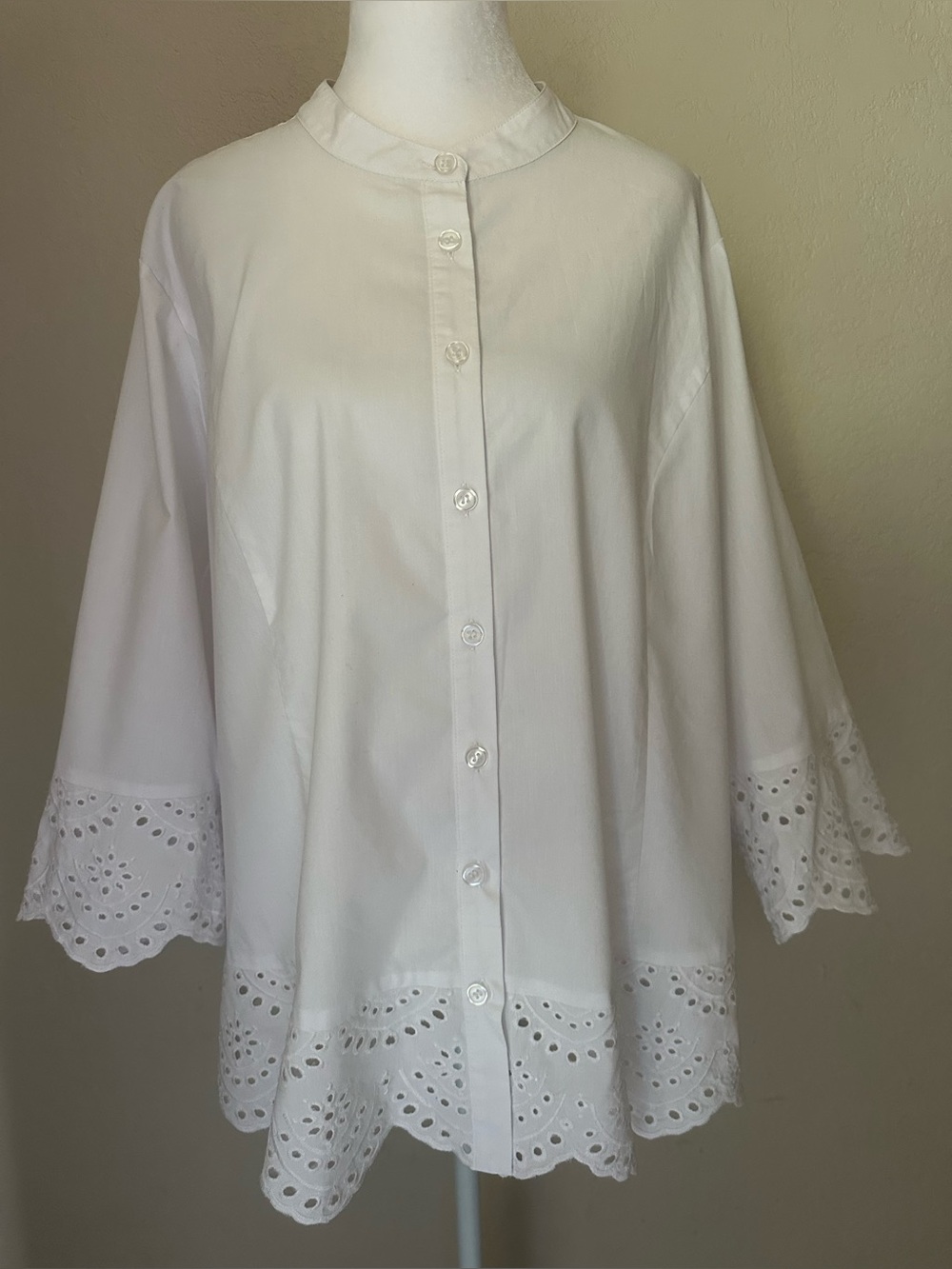 Bob Mackie White Eyelet Trim Button-Down Blouse women size xl